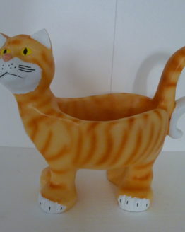 699_Katze mit Trog rötlich-weiss_49x36_59